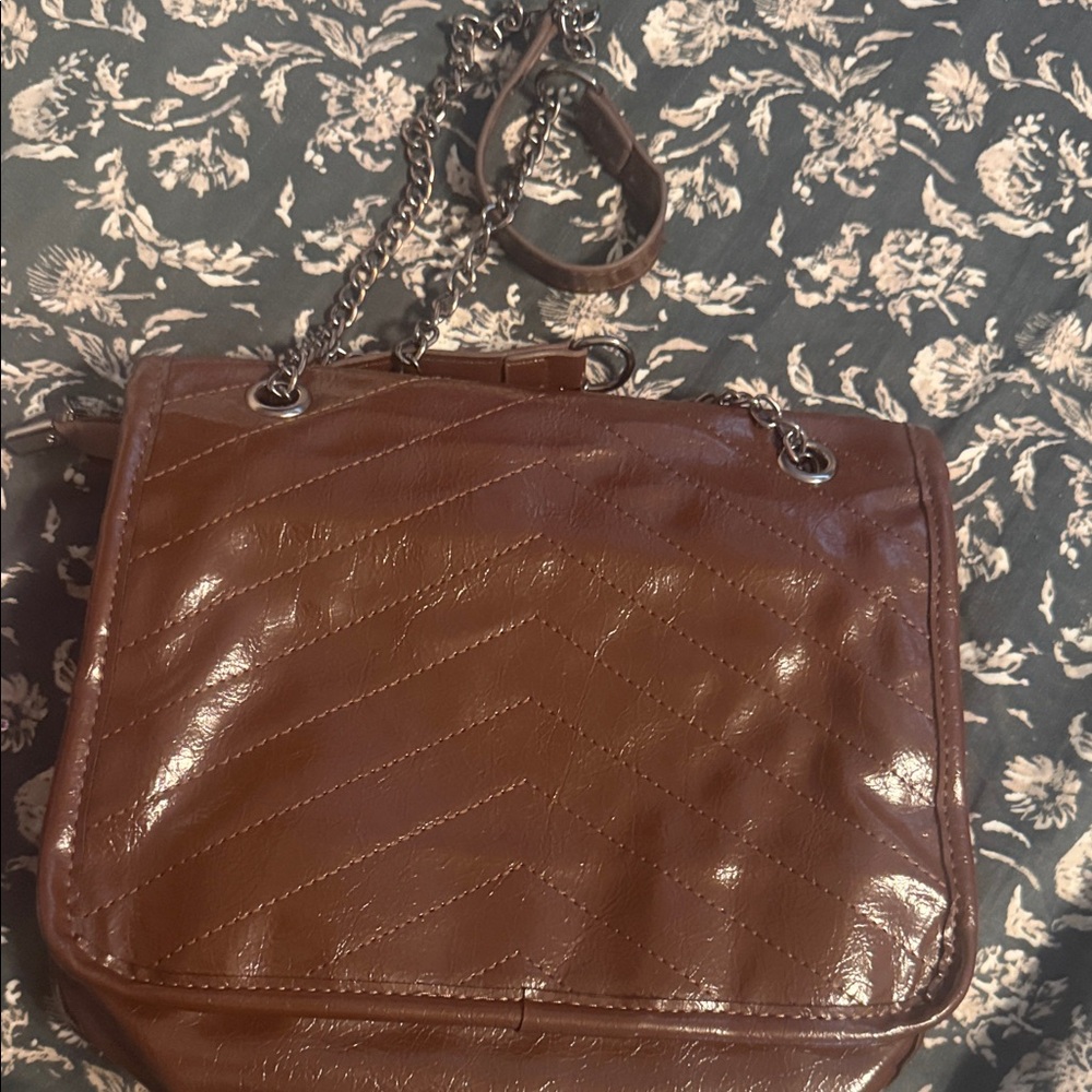 Handbag - Picture 5 of 5